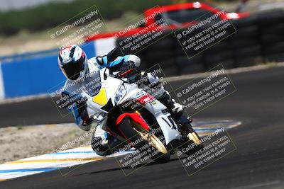media/Jun-07-2025-TrackDaz (Sat) [[4413525952]]/C Group/1240pm (Turn 1)/